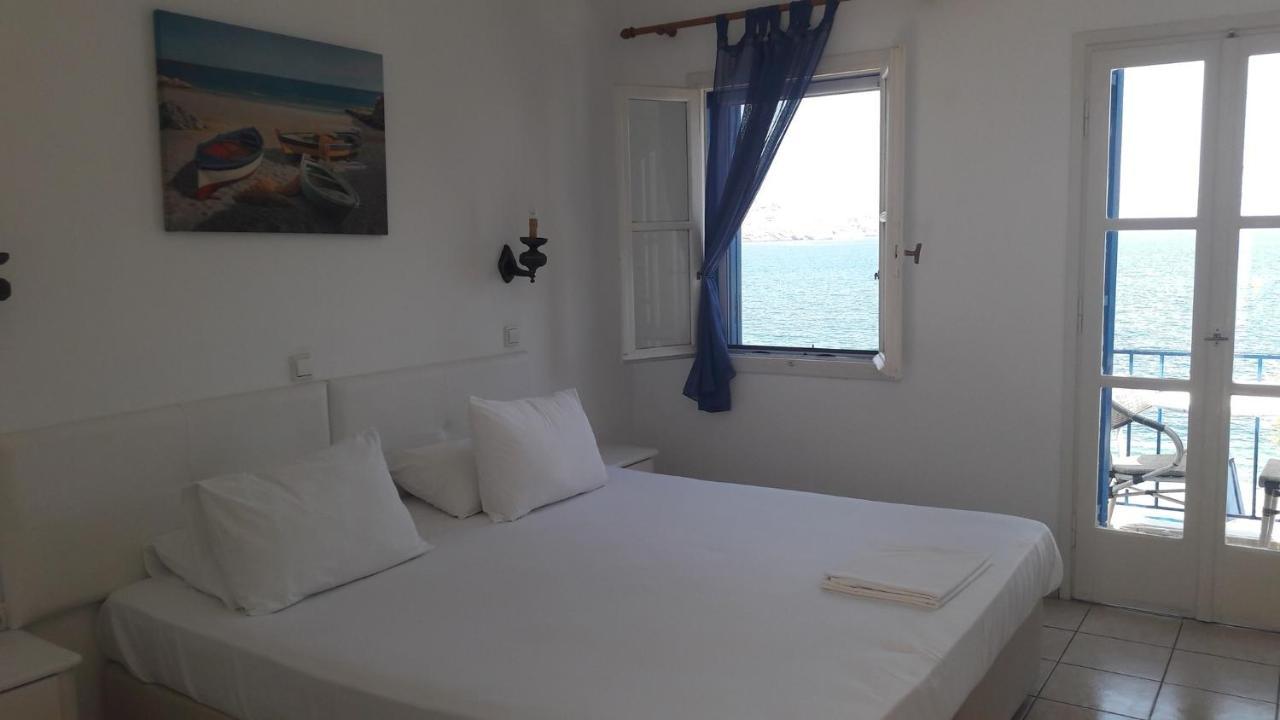 Pavlos Rooms Livadia  Extérieur photo