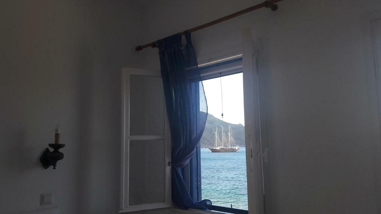 Pavlos Rooms Livadia  Extérieur photo
